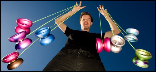 EDMONTON, ALTA.: SEPTEMBER 23, 2009 --  Champion yoyo-er Jensen Kimmitt has returned to Edmonton after winning major Clash 44 yoyo competition in Japan. Kimmitt poses for a photo in downtown Edmonton on September 23, 2009. 
(Ryan Jackson / Edmonton Journal).